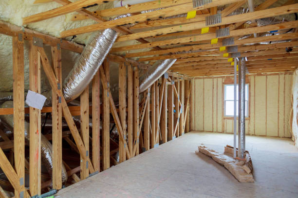 Best Insulation Installation Services in Pelican Bay, TX